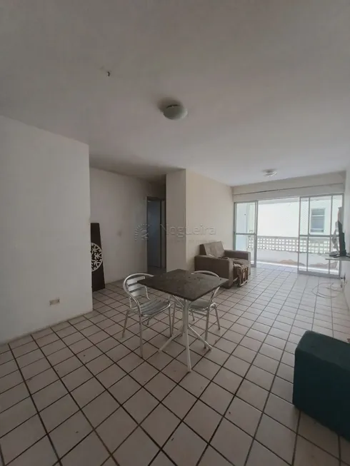 Foto 1 de Apartamento com 2 Quartos à venda, 76m² em Candeias, Jaboatão dos Guararapes