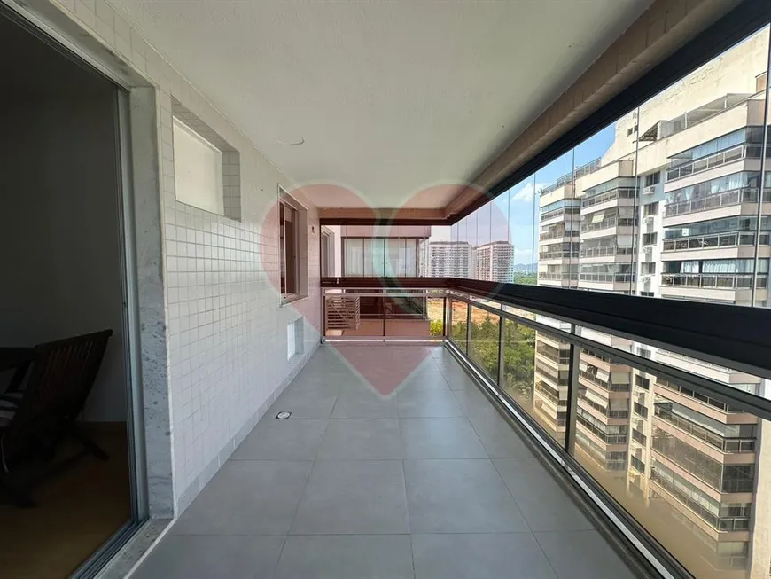 Foto 1 de Apartamento com 2 Quartos à venda, 81m² em Barra da Tijuca, Rio de Janeiro