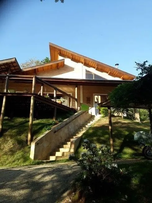 Foto 1 de Casa com 3 Quartos à venda, 230m² em , Santo Antônio do Pinhal