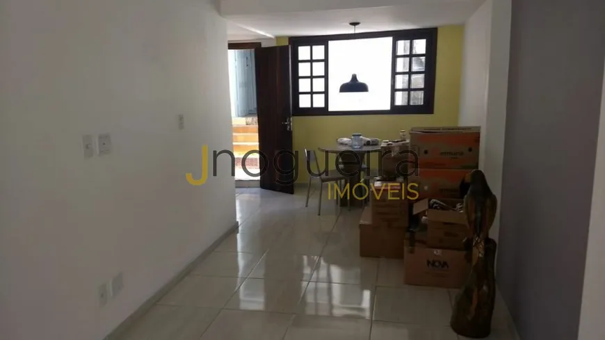 Foto 1 de Sobrado com 3 Quartos à venda, 180m² em Jardim Alzira, São Paulo