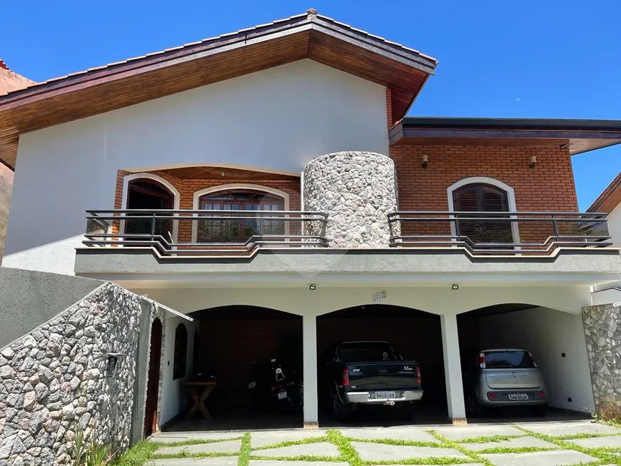 Foto 1 de Casa de Condomínio com 3 Quartos à venda, 390m² em Granja Olga, Sorocaba