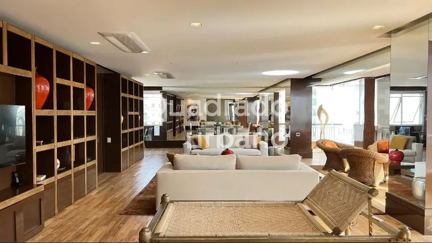 Foto 1 de Apartamento com 2 Quartos à venda, 268m² em Jardim Paulista, São Paulo