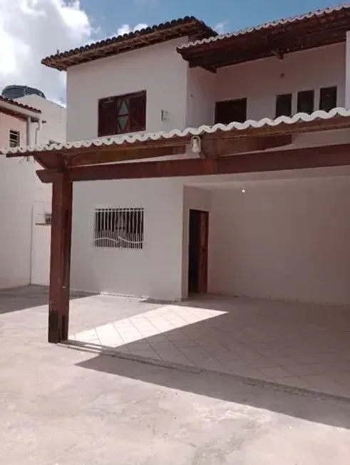 Foto 1 de Casa com 4 Quartos à venda, 230m² em Pajuçara, Natal