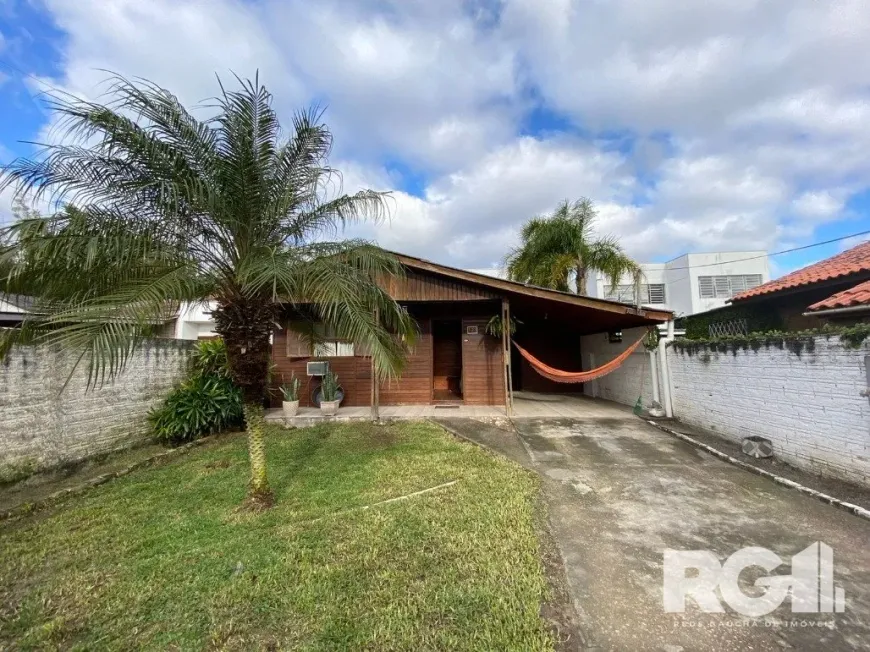 Foto 1 de Casa com 2 Quartos à venda, 350m² em Ponta Grossa, Porto Alegre