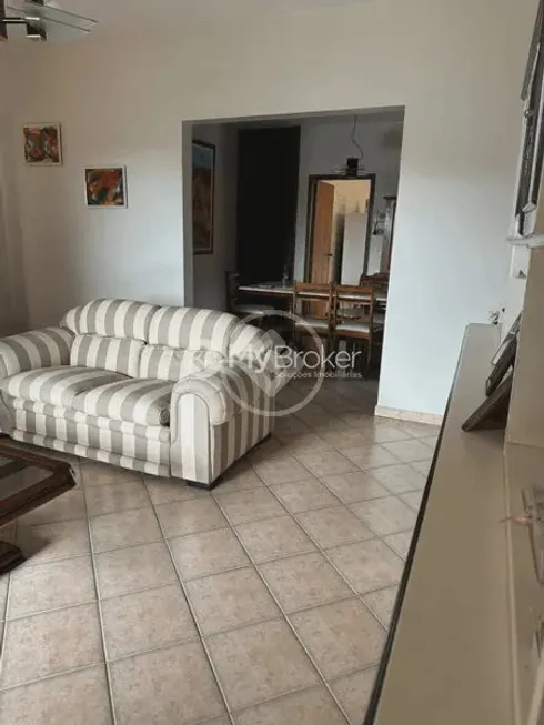 Foto 1 de Casa com 4 Quartos à venda, 184m² em Tabajaras, Uberlândia