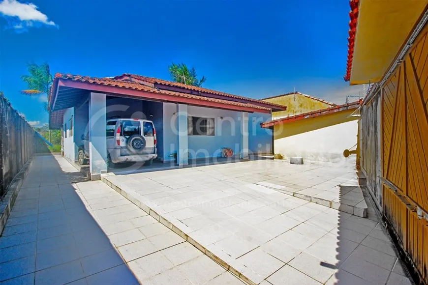 Foto 1 de Casa com 2 Quartos à venda, 152m² em Jardim dos Prados , Peruíbe
