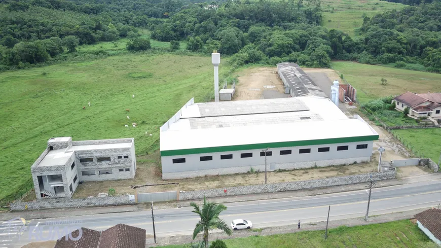 Foto 1 de Galpão/Depósito/Armazém à venda, 3500m² em Arapongas, Indaial