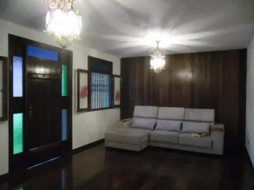 Foto 1 de Casa com 5 Quartos à venda, 321m² em Ouro Preto, Belo Horizonte