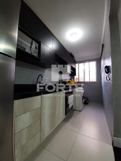 Foto 1 de Apartamento com 2 Quartos à venda, 45m² em Loteamento Mogilar, Mogi das Cruzes