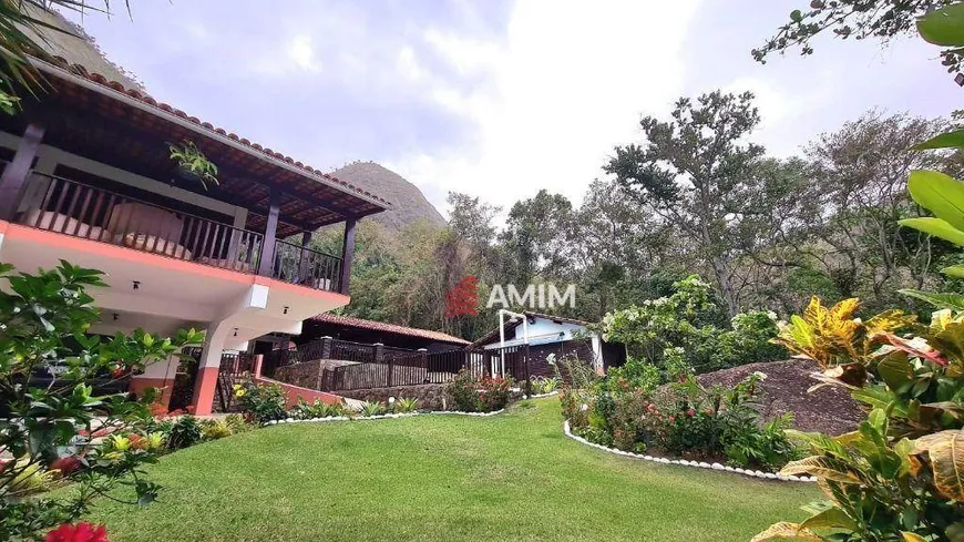 Foto 1 de Casa com 4 Quartos à venda, 600m² em Itacoatiara, Niterói