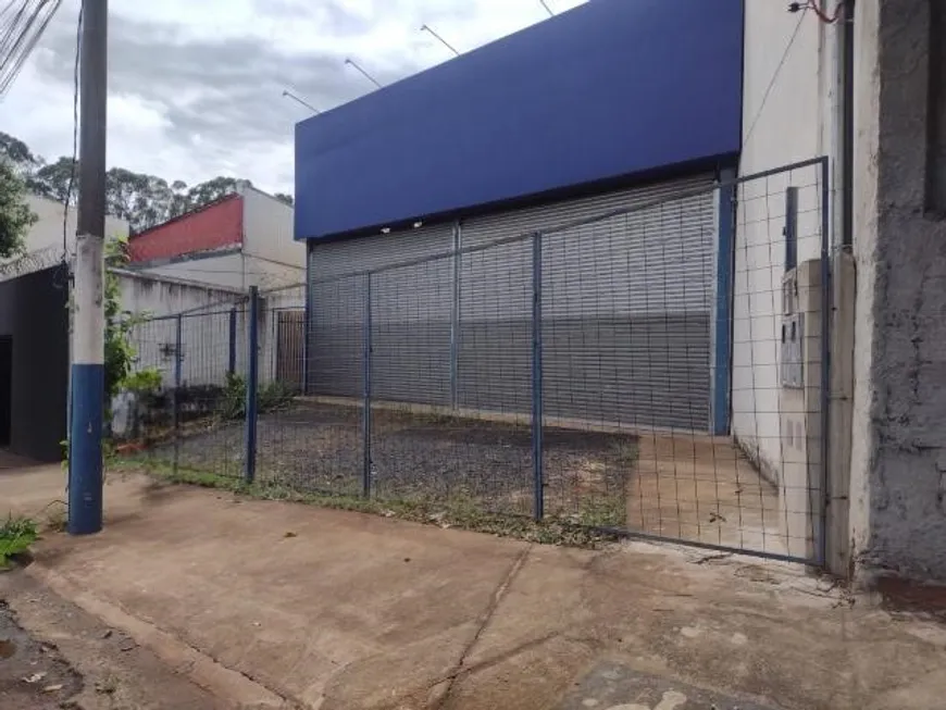 Foto 1 de Galpão/Depósito/Armazém para alugar, 175m² em Santa Mônica, Uberlândia