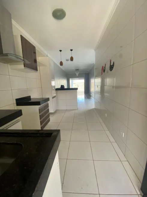 Foto 1 de Casa com 2 Quartos à venda, 68m² em Ribeira, Salvador