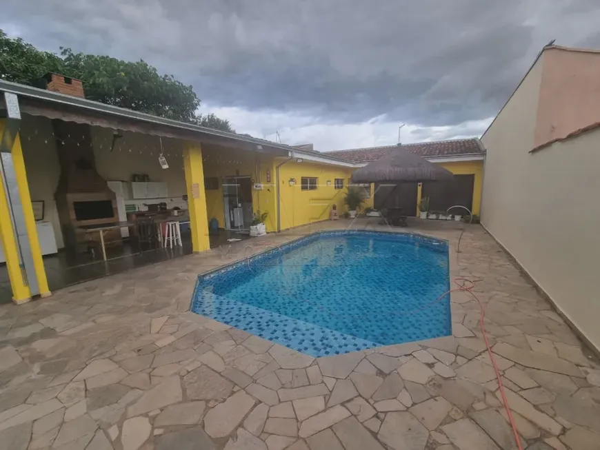 Foto 1 de Casa com 1 Quarto à venda, 150m² em Jardim Petrópolis, Bauru