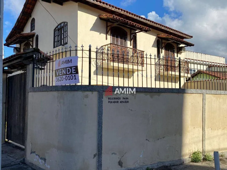 Foto 1 de Casa com 3 Quartos à venda, 168m² em Santa Catarina, São Gonçalo