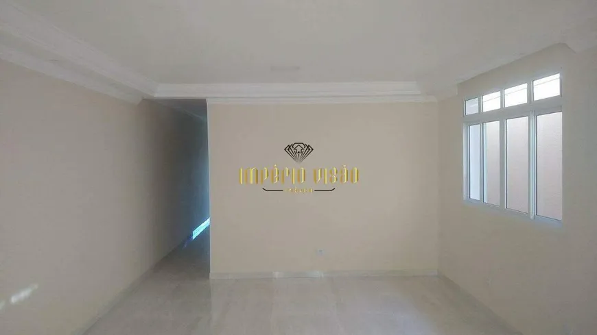 Foto 1 de Sobrado com 3 Quartos à venda, 145m² em Jardim Varan, Suzano