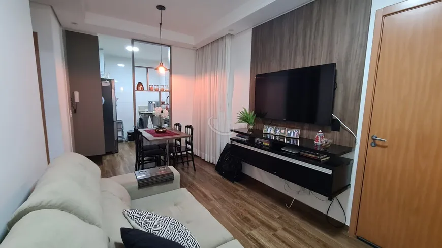 Foto 1 de Apartamento com 2 Quartos à venda, 53m² em Jardim Quitandinha, Araraquara