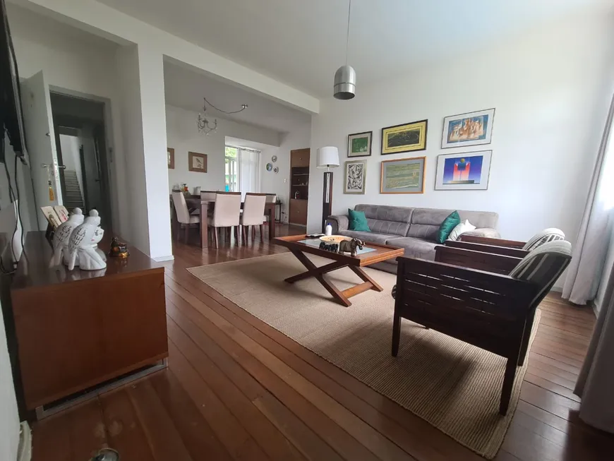 Foto 1 de Apartamento com 3 Quartos à venda, 120m² em Vitória, Salvador