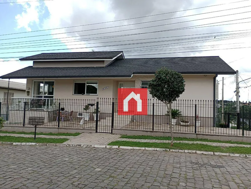 Foto 1 de Casa com 2 Quartos à venda, 165m² em Nova Vicenza, Farroupilha