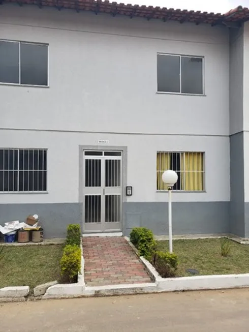 Foto 1 de Apartamento com 2 Quartos à venda, 56m² em Centro, Vassouras