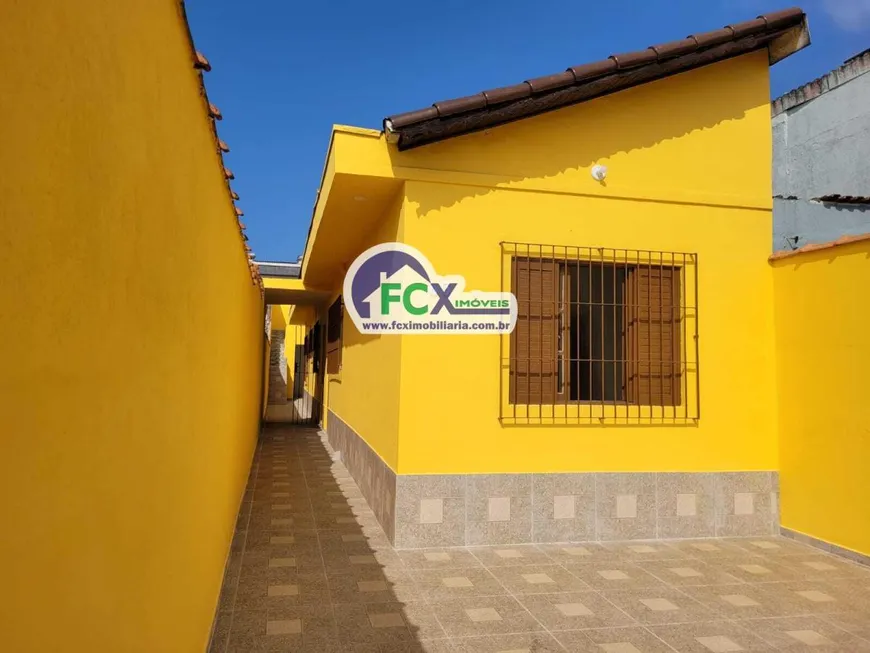 Foto 1 de Casa com 3 Quartos à venda, 83m² em Balneário Itaoca, Mongaguá