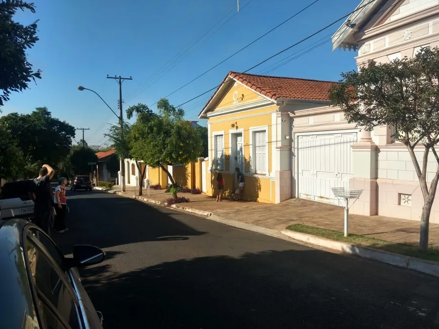 Foto 1 de Casa com 3 Quartos à venda, 200m² em Centro, Bocaina