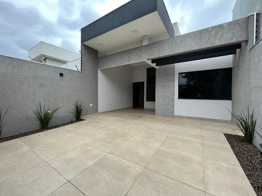 Foto 1 de Casa com 3 Quartos à venda, 117m² em Jardim Higienópolis, Maringá