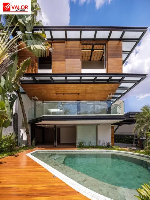 Foto 1 de Casa de Condomínio com 4 Quartos à venda, 661m² em Jardim Vitoria Regia, São Paulo