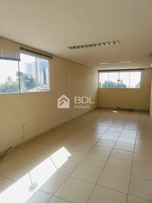 Foto 1 de Sala Comercial com 1 Quarto para alugar, 27m² em Mansões Santo Antônio, Campinas