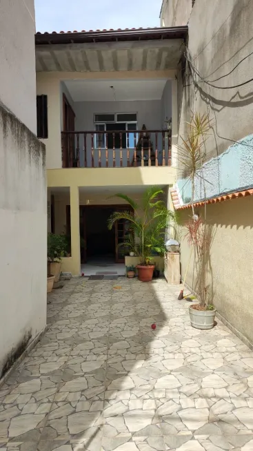 Foto 1 de Casa com 2 Quartos à venda, 100m² em Taquara, Rio de Janeiro