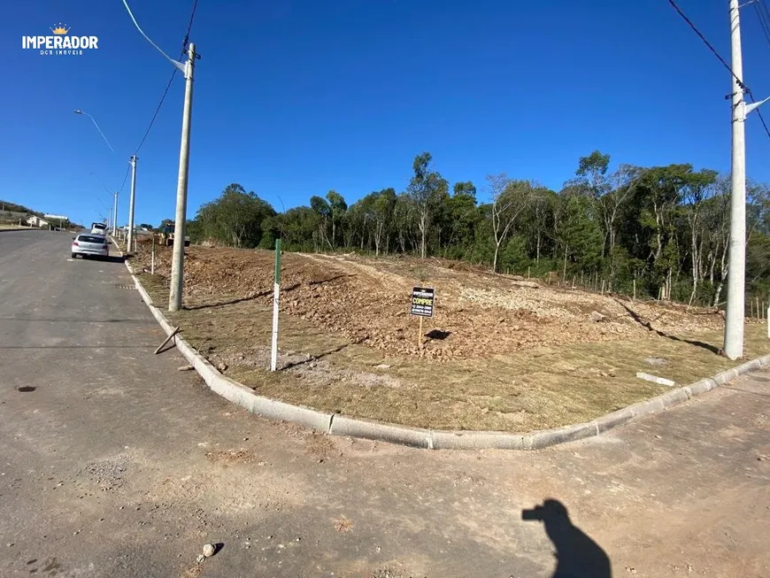 Foto 1 de Lote/Terreno à venda, 394m² em São Giácomo, Caxias do Sul