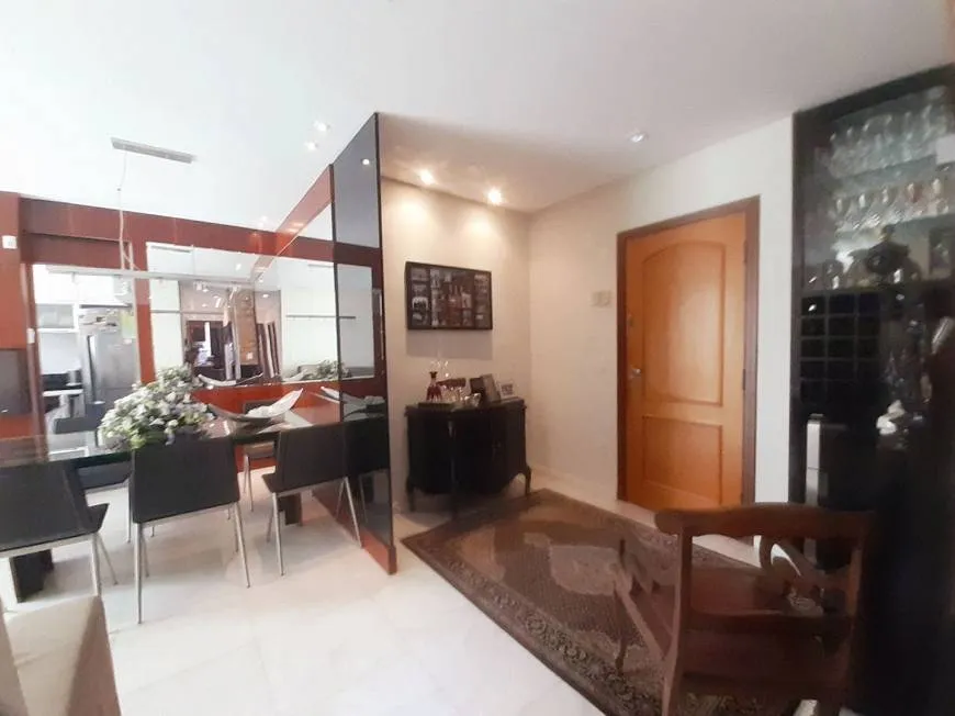 Foto 1 de Apartamento com 3 Quartos à venda, 76m² em Liberdade, São Paulo