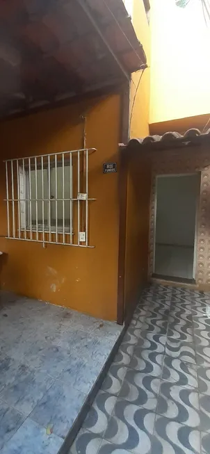 Foto 1 de Casa com 2 Quartos para alugar, 45m² em Taquara, Rio de Janeiro