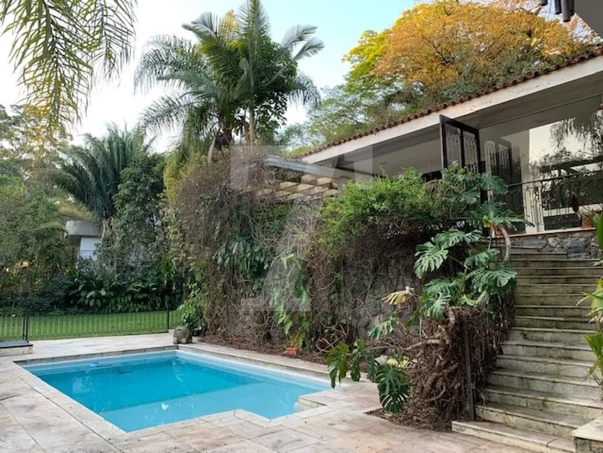 Foto 1 de Casa com 4 Quartos à venda, 800m² em Morumbi, São Paulo
