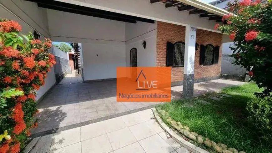 Foto 1 de Casa com 3 Quartos à venda, 238m² em Piratininga, Niterói