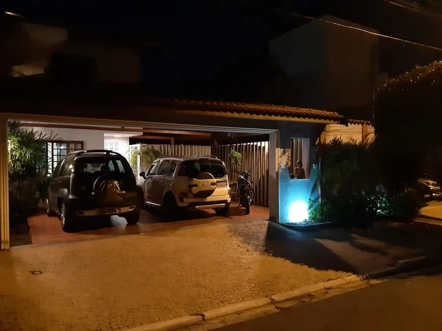 Foto 1 de Casa de Condomínio com 3 Quartos à venda, 250m² em Jardim Caxambú, Piracicaba