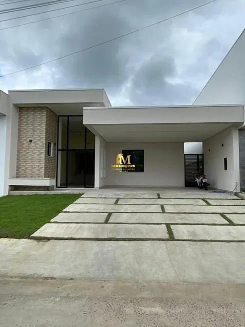 Foto 1 de Casa com 3 Quartos à venda, 170m² em Ponta Negra, Manaus