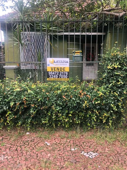 Foto 1 de Casa com 3 Quartos à venda, 339m² em Azenha, Porto Alegre