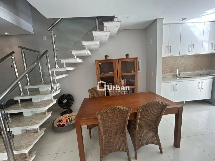 Foto 1 de Casa com 3 Quartos à venda, 105m² em Granja Viana, Cotia