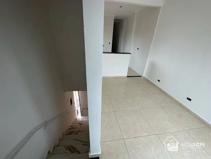 Foto 1 de Casa de Condomínio com 2 Quartos à venda, 60m² em Vila Guilhermina, Praia Grande