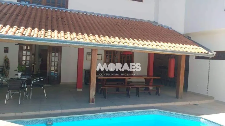 Foto 1 de Casa com 4 Quartos à venda, 400m² em Vila Pacífico, Bauru