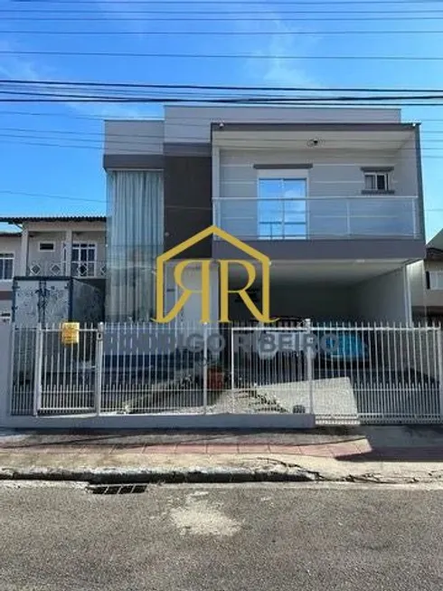 Foto 1 de Casa com 3 Quartos à venda, 120m² em Praia Comprida, São José