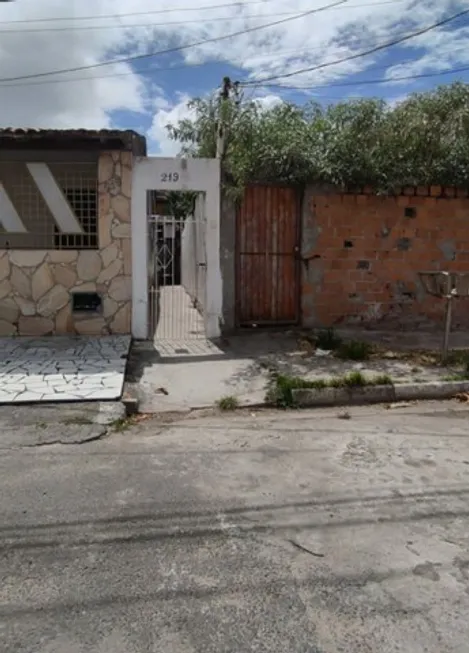 Foto 1 de Casa com 2 Quartos à venda, 30m² em Campo Limpo, Feira de Santana