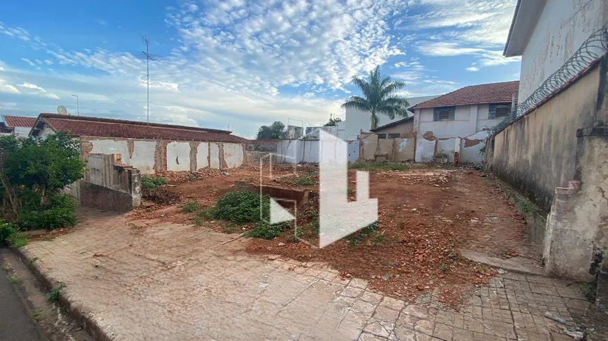 Foto 1 de Lote/Terreno à venda, 298m² em Vila Nova, Jaú