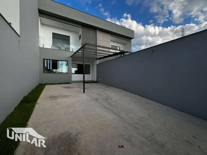 Foto 1 de Casa com 3 Quartos à venda, 146m² em Jardim Belvedere, Volta Redonda