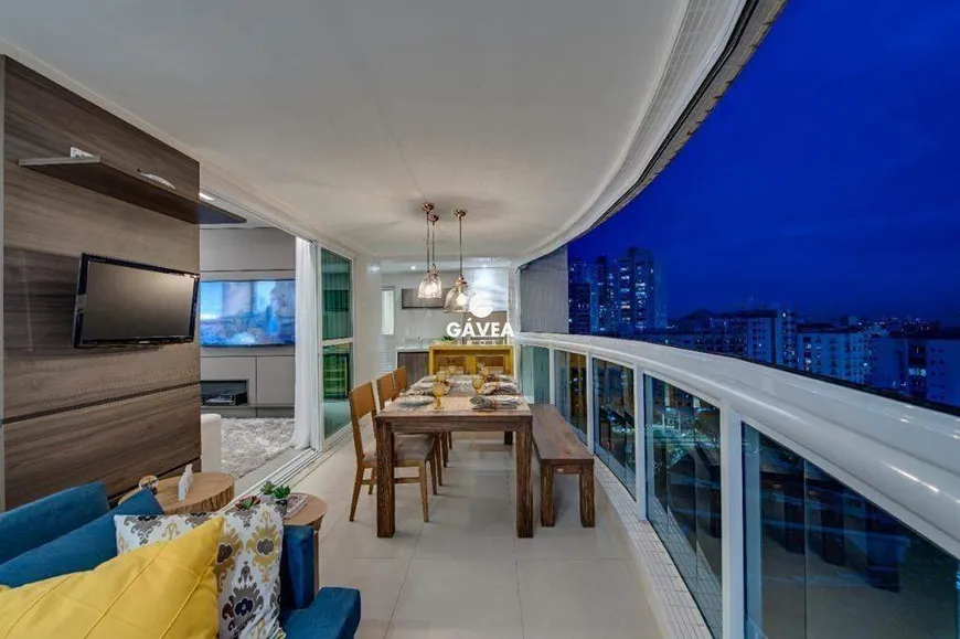Foto 1 de Apartamento com 3 Quartos para alugar, 165m² em Ponta da Praia, Santos