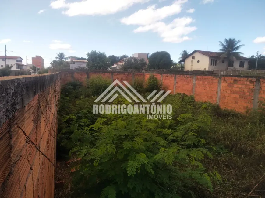 Foto 1 de Lote/Terreno à venda, 275m² em Todos os Santos, Montes Claros