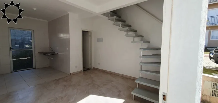 Foto 1 de Casa de Condomínio com 2 Quartos à venda, 52m² em Paisagem Casa Grande, Cotia