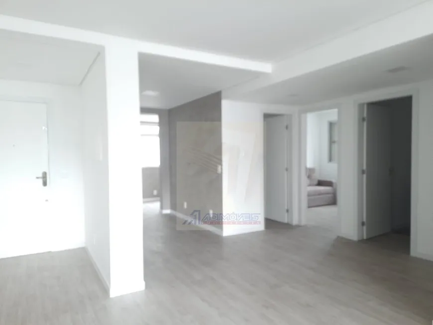 Foto 1 de Apartamento com 3 Quartos à venda, 96m² em Centro, Florianópolis