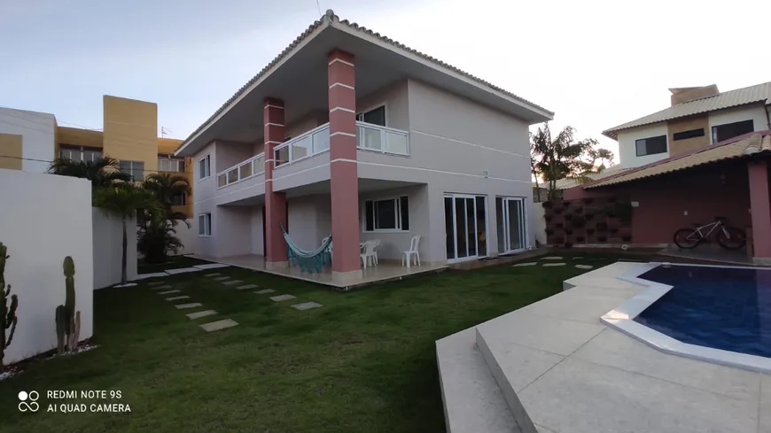 Foto 1 de Casa de Condomínio com 5 Quartos à venda, 250m² em Buraquinho, Lauro de Freitas