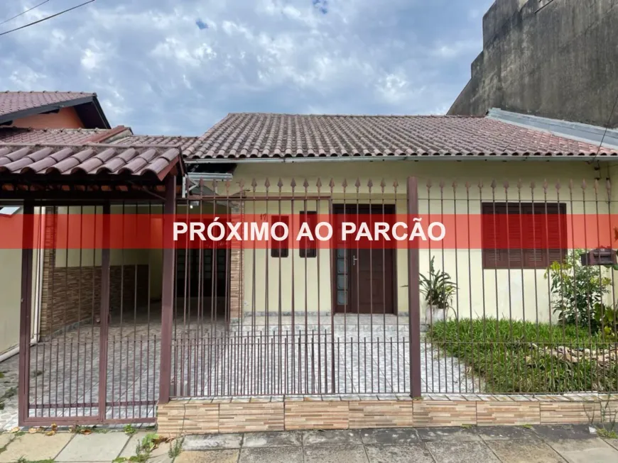 Foto 1 de Casa com 2 Quartos à venda, 140m² em Parque da Matriz, Cachoeirinha